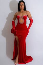 Glamorous – Maxi-Abendkleid aus Samt mit Strassbesatz und herzförmigem Ausschnitt – Rot